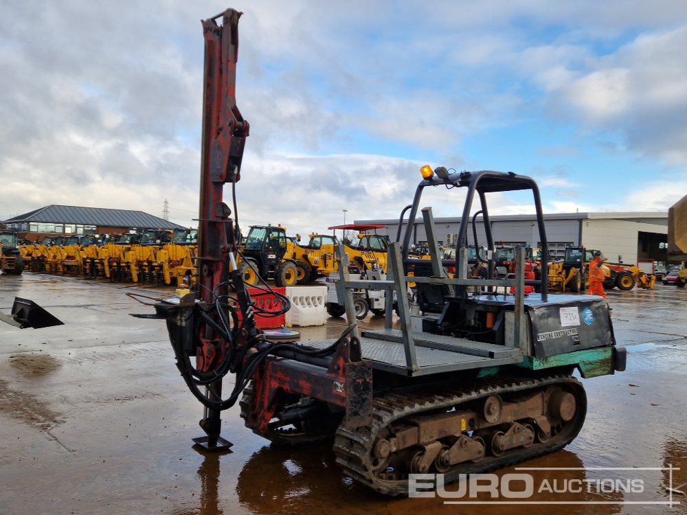 IHI Tracked Carrier, Protech Post Knocker - Гусеничный самосвал: фото 5 IHI Tracked Carrier, Protech Post Knocker - Гусеничный самосвал: фото 5