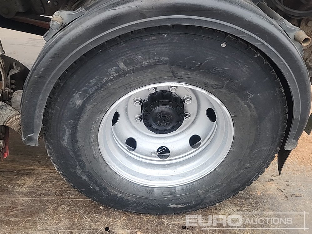 Подметально-уборочная машина Iveco Eurocargo: фото 10