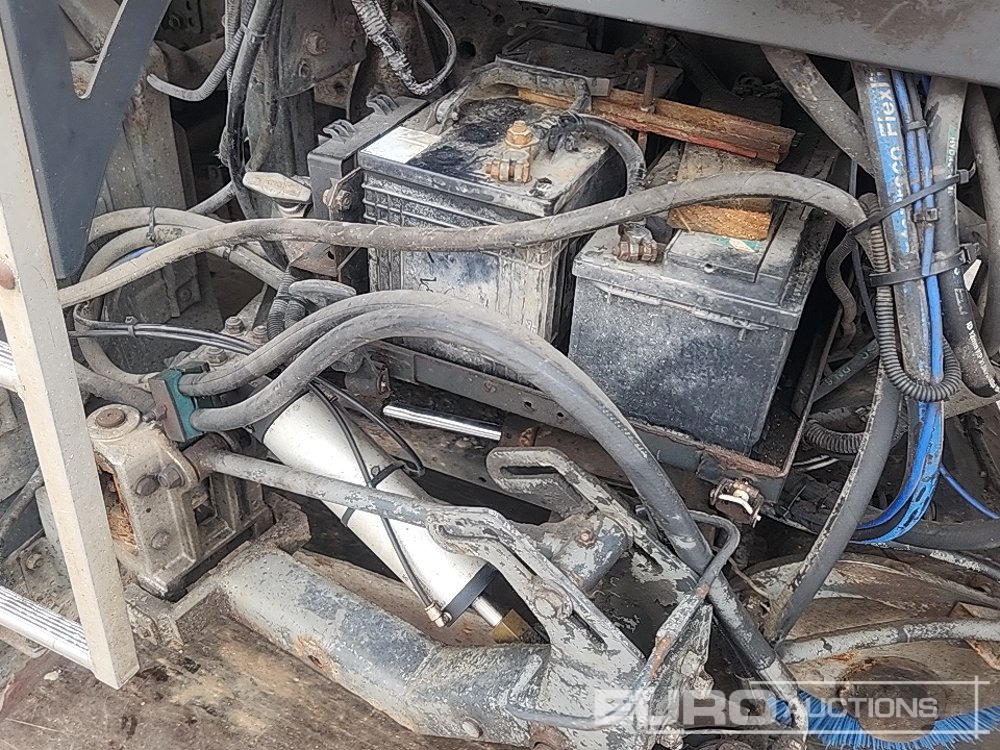 Подметально-уборочная машина Iveco Eurocargo: фото 15
