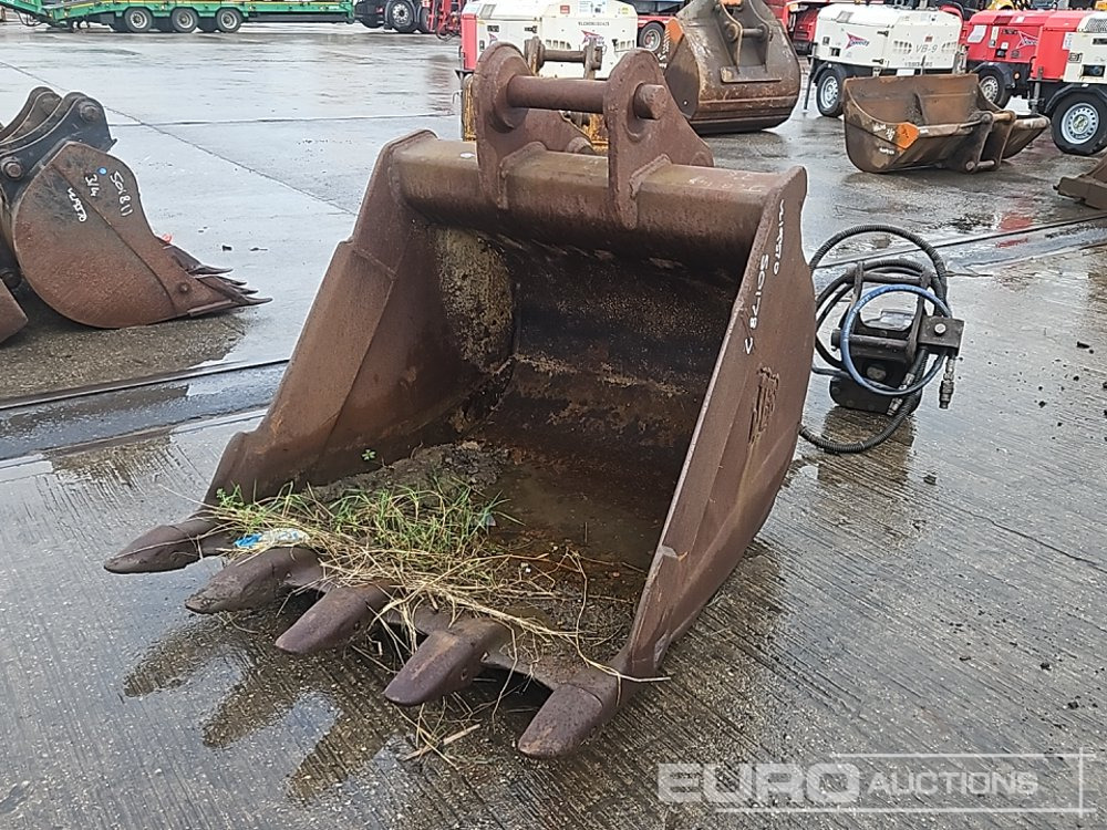 JCB 42" Digging Bucket 65mm Pin to suit 13 Ton Excavator - Ковш: фото 1 JCB 42" Digging Bucket 65mm Pin to suit 13 Ton Excavator - Ковш: фото 1
