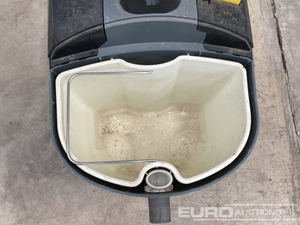 Строительное оборудование Karcher PUZZI 10/1: фото 9