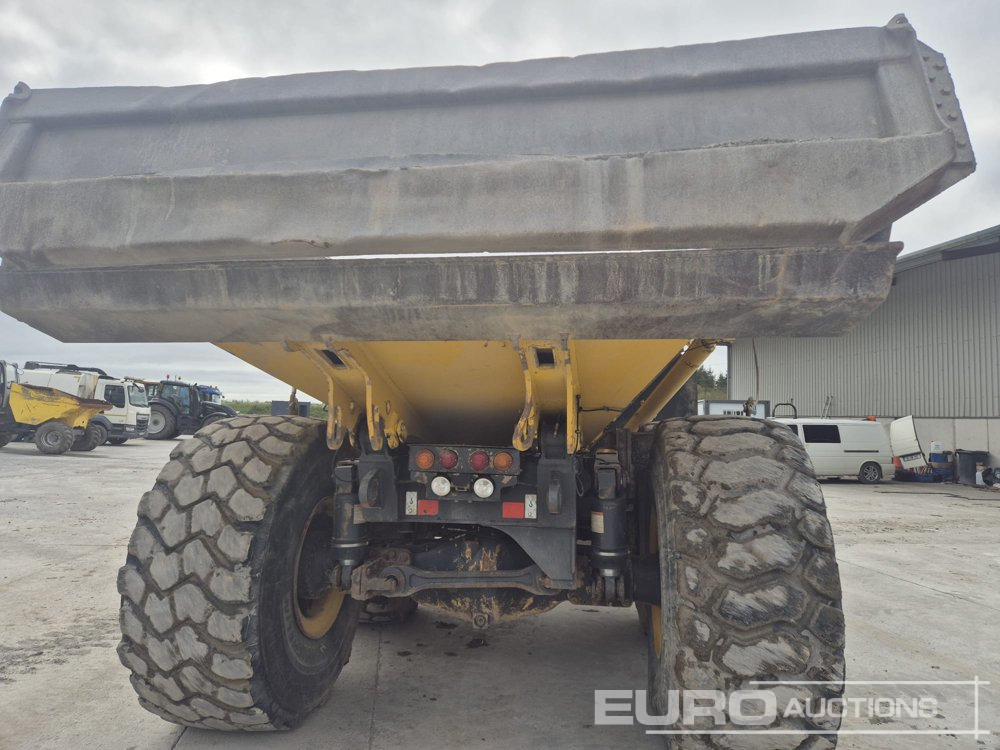 Komatsu HM400-3 - Сочленённый самосвал: фото 3 Komatsu HM400-3 - Сочленённый самосвал: фото 3
