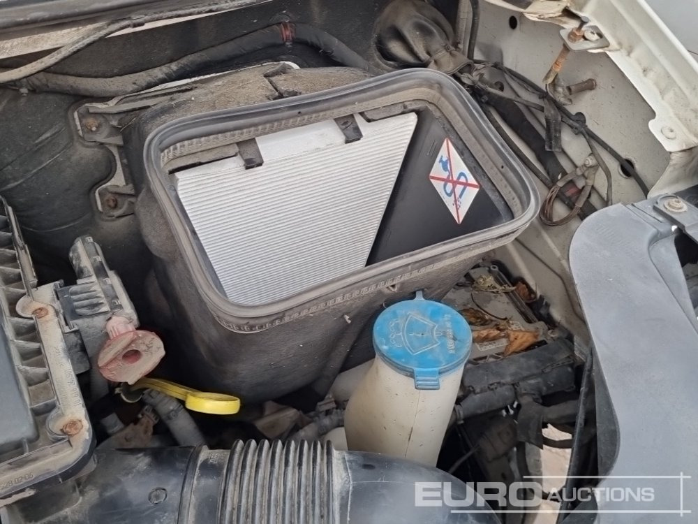 Коммерческий автомобиль 2016 Volkswagen Crafter: фото 14