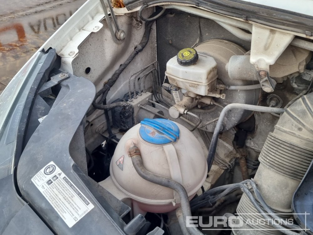 Коммерческий автомобиль 2016 Volkswagen Crafter: фото 15