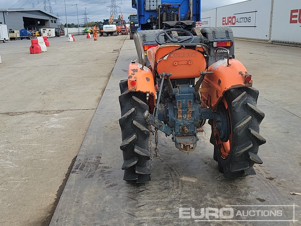 Kubota L1801 - Минитрактор: фото 4 Kubota L1801 - Минитрактор: фото 4