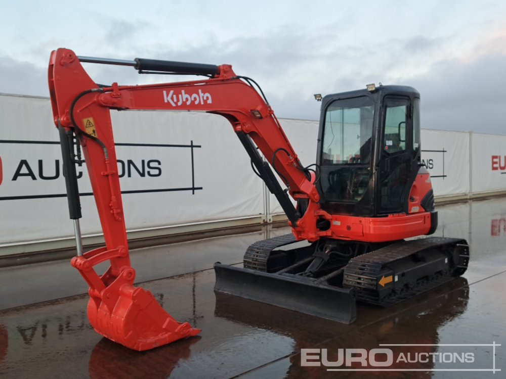 Kubota U55-4 - Мини-экскаватор: фото 1 Kubota U55-4 - Мини-экскаватор: фото 1