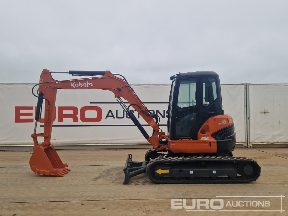 Kubota U55-4 - Мини-экскаватор: фото 2 Kubota U55-4 - Мини-экскаватор: фото 2