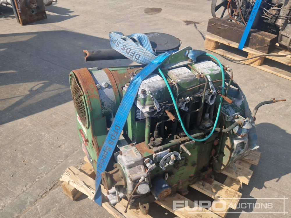 Lister Petter 3 Cylinder Engine - Двигатель: фото 1 Lister Petter 3 Cylinder Engine - Двигатель: фото 1