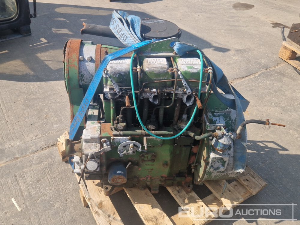 Lister Petter 3 Cylinder Engine - Двигатель: фото 2 Lister Petter 3 Cylinder Engine - Двигатель: фото 2