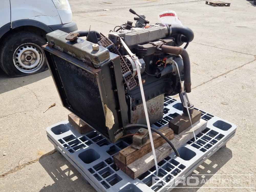 Lombardini 4 Cylinder Engine - Двигатель: фото 1 Lombardini 4 Cylinder Engine - Двигатель: фото 1