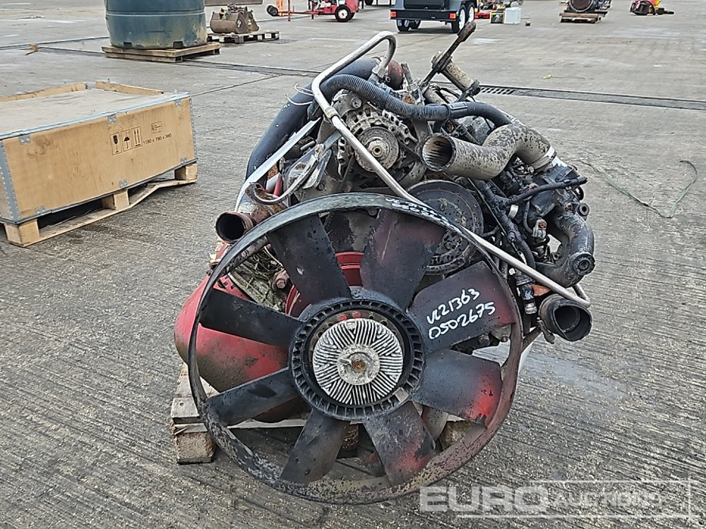 MAN 6 Cylinder Engine, Gearbox - Двигатель: фото 4 MAN 6 Cylinder Engine, Gearbox - Двигатель: фото 4