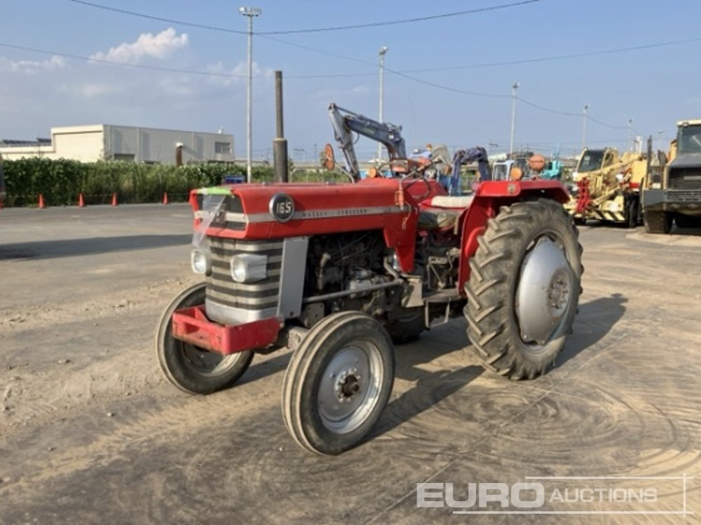 Massey Ferguson 165 - Трактор: фото 1 Massey Ferguson 165 - Трактор: фото 1