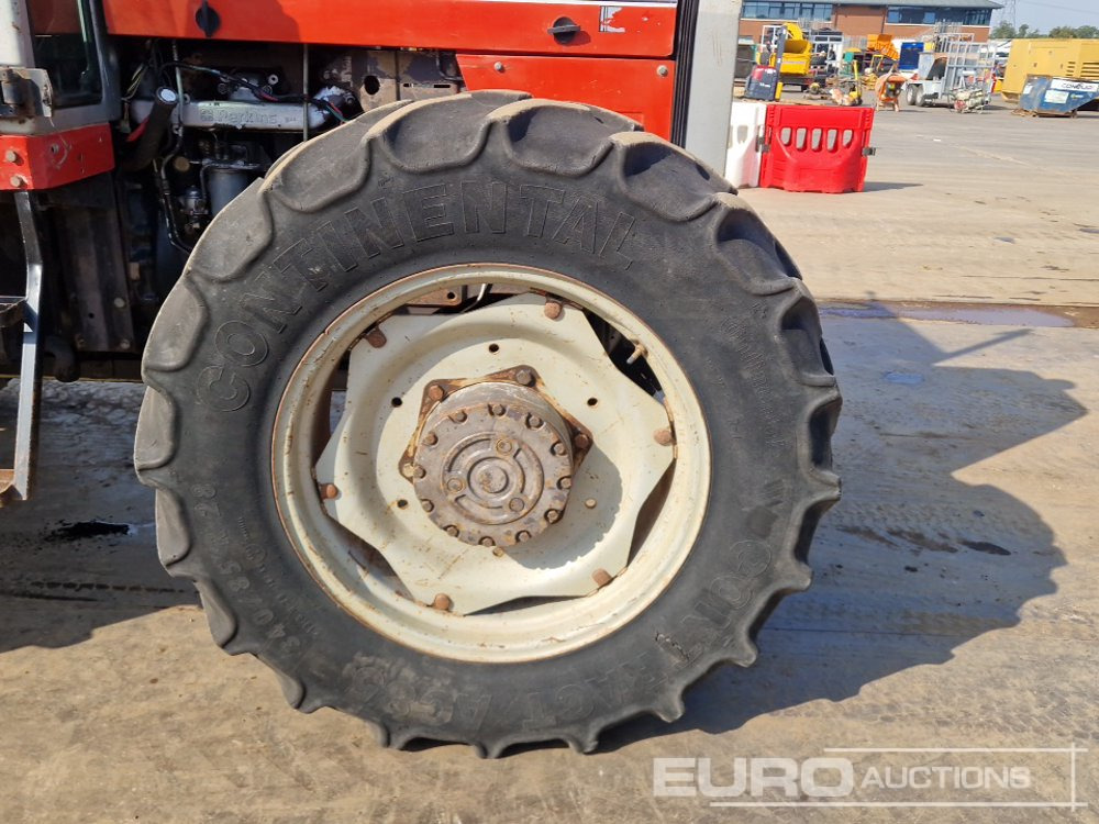 Трактор Massey Ferguson 690: фото 9