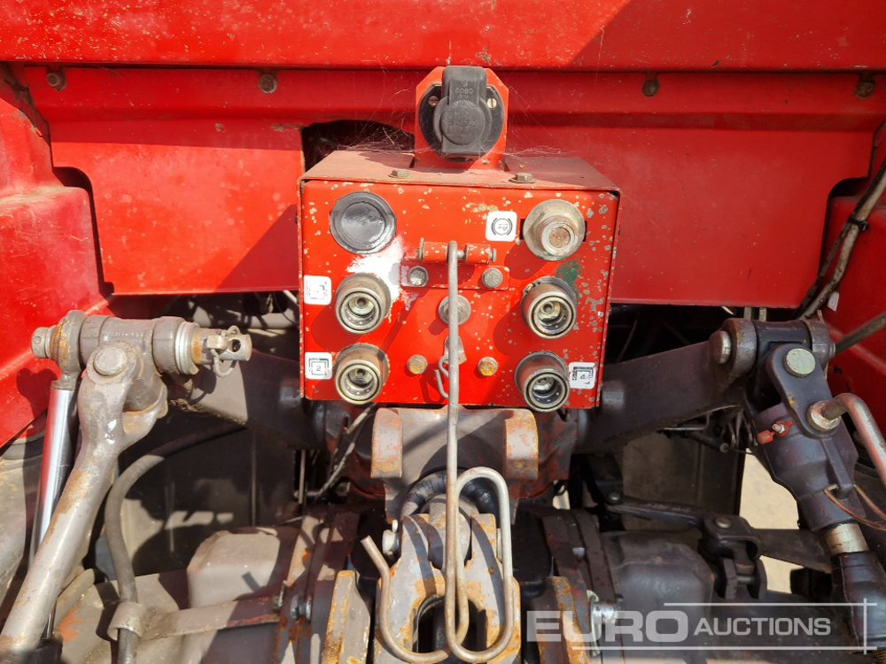 Трактор Massey Ferguson 690: фото 25