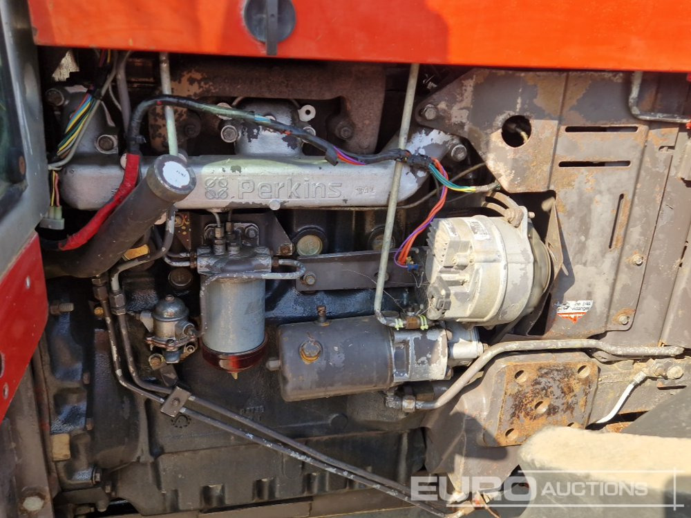 Трактор Massey Ferguson 690: фото 18