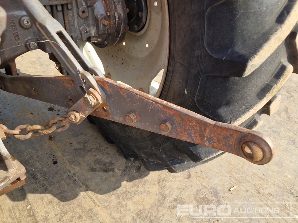 Трактор Massey Ferguson 690: фото 23