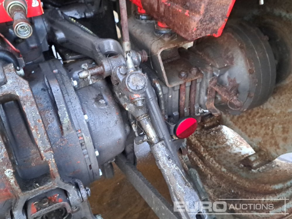 Трактор Massey Ferguson 698: фото 24
