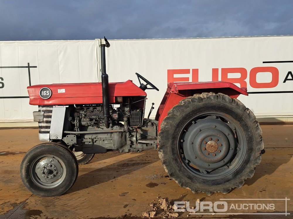 Massey Ferguson MF165 - Трактор: фото 2 Massey Ferguson MF165 - Трактор: фото 2