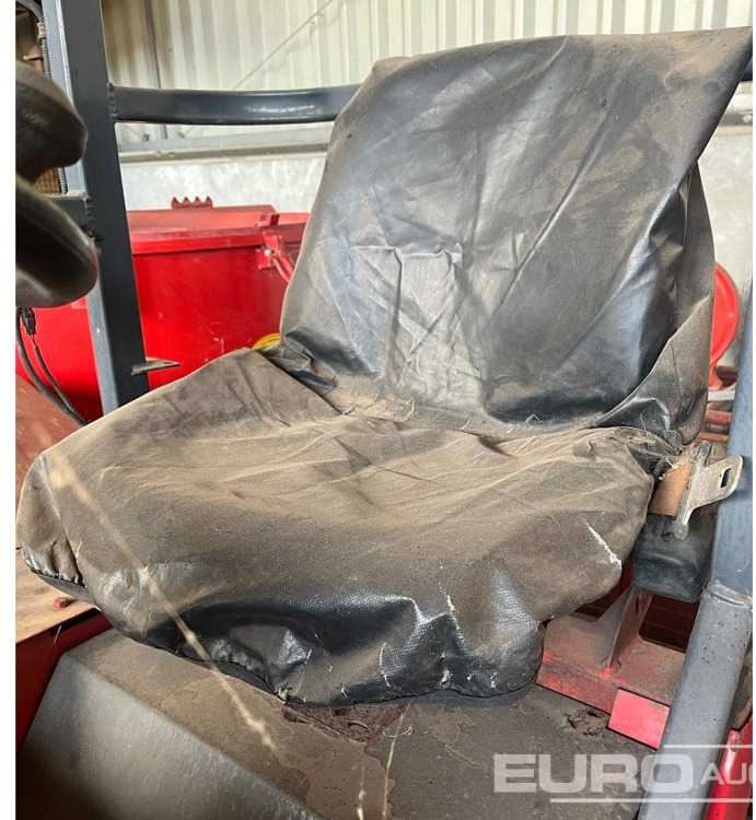 Moffett Mounty M2003 - Вилочный погрузчик: фото 3 Moffett Mounty M2003 - Вилочный погрузчик: фото 3