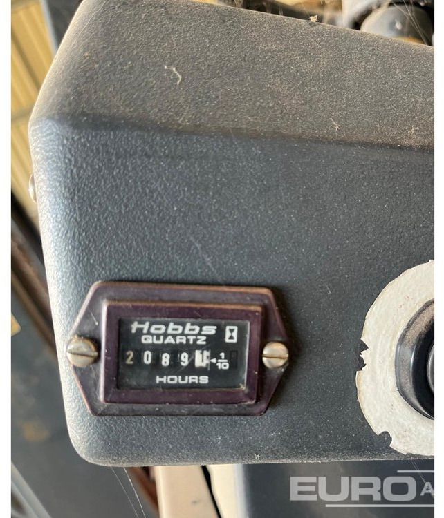 Moffett Mounty M2003 - Вилочный погрузчик: фото 4 Moffett Mounty M2003 - Вилочный погрузчик: фото 4