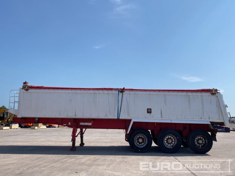 Montracon Tri Axle Aluminum Insulated Aggregate Tipping Trailer, Split Tail Door. ROR Drums, Lift Axle, Roll Over Cover - Самосвальный полуприцеп: фото 2 Montracon Tri Axle Aluminum Insulated Aggregate Tipping Trailer, Split Tail Door. ROR Drums, Lift Axle, Roll Over Cover - Самосвальный полуприцеп: фото 2