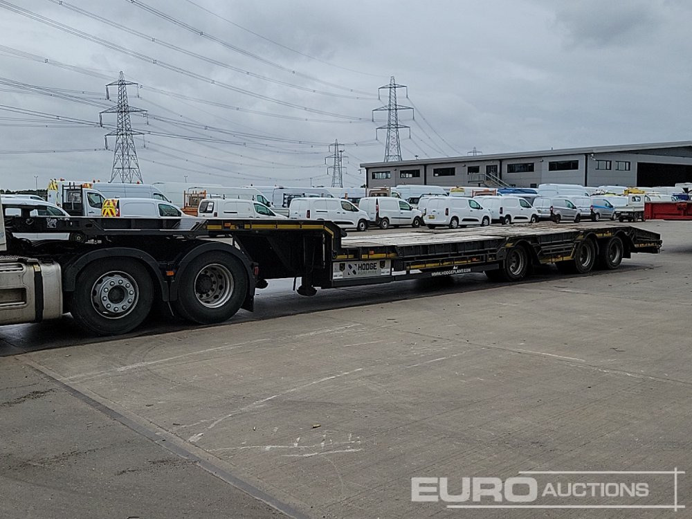 Montracon Tri Axle Step Frame Low Loader Trailer - Низкорамный полуприцеп: фото 1 Montracon Tri Axle Step Frame Low Loader Trailer - Низкорамный полуприцеп: фото 1
