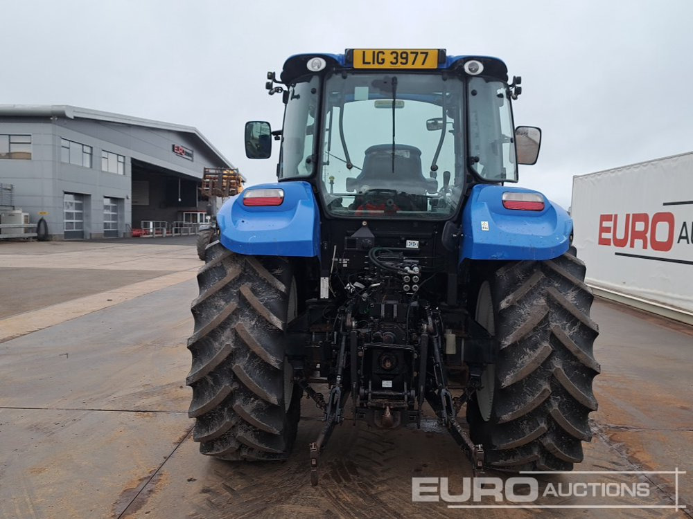 New Holland T5.115 - Трактор: фото 4 New Holland T5.115 - Трактор: фото 4