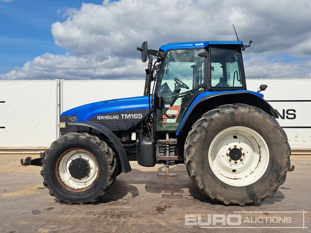 New Holland TM165 - Трактор: фото 2 New Holland TM165 - Трактор: фото 2