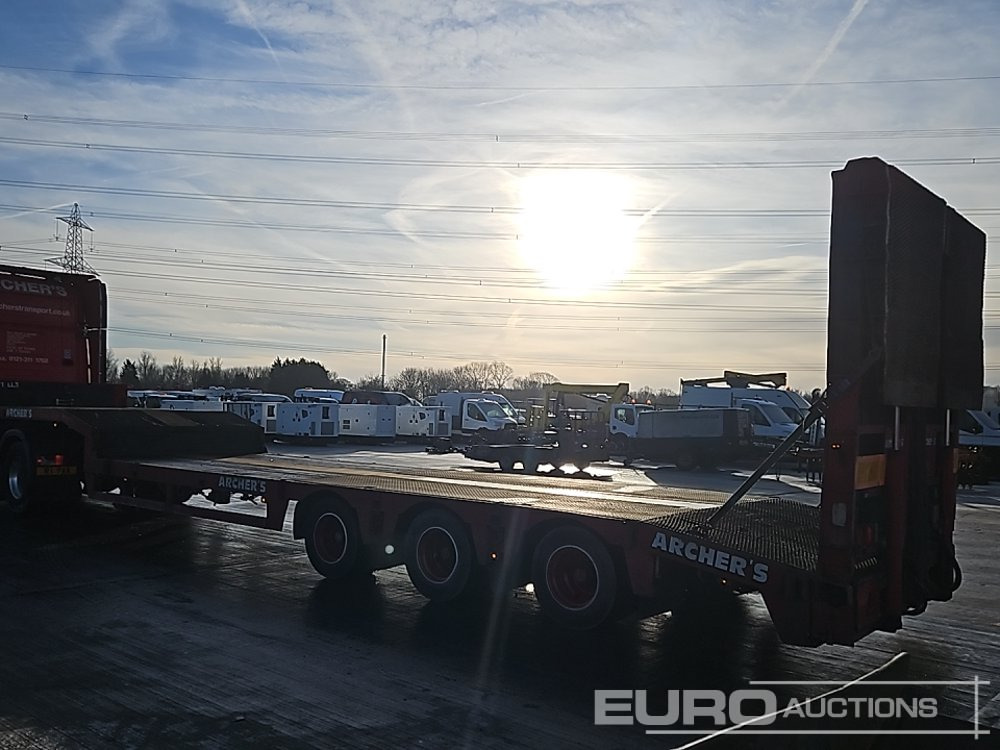 Nooteboom Tri Axle Step Frame Low Loader Trailer, Flip Tow Ramps - Низкорамный полуприцеп: фото 3 Nooteboom Tri Axle Step Frame Low Loader Trailer, Flip Tow Ramps - Низкорамный полуприцеп: фото 3