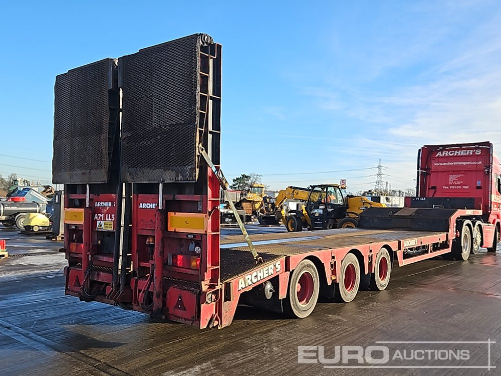 Nooteboom Tri Axle Step Frame Low Loader Trailer, Flip Tow Ramps - Низкорамный полуприцеп: фото 5 Nooteboom Tri Axle Step Frame Low Loader Trailer, Flip Tow Ramps - Низкорамный полуприцеп: фото 5