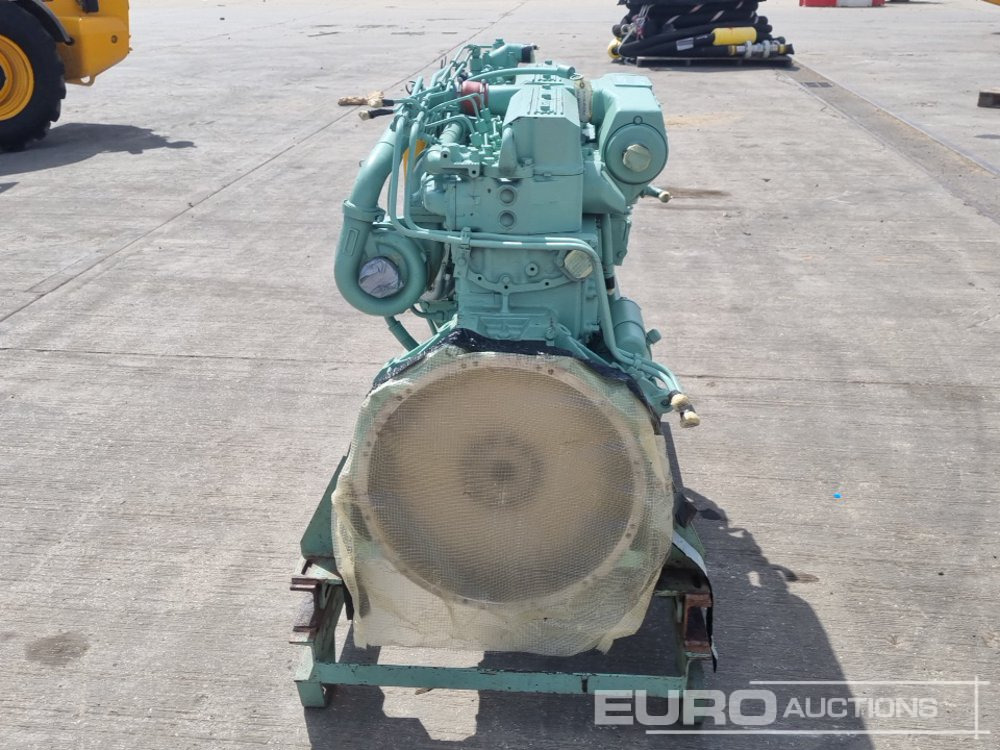 Perkins 6 Cylinder Engine - Двигатель: фото 4 Perkins 6 Cylinder Engine - Двигатель: фото 4