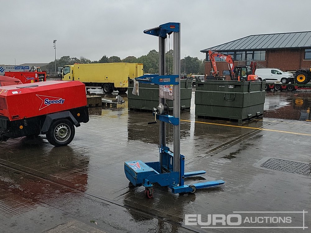 Genie GL-10 - Погрузочно-разгрузочная техника: фото 5 Genie GL-10 - Погрузочно-разгрузочная техника: фото 5