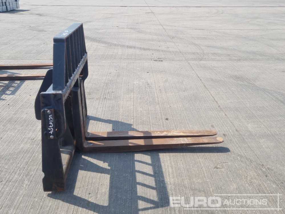 Погрузочно-разгрузочная техника JCB Fork Frame & Forks to suit Telehandler: фото 6