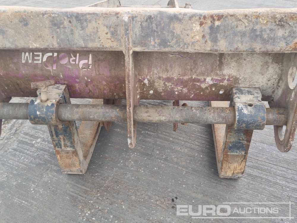 Погрузочно-разгрузочная техника Prodem Pallet Forks 50mm Pin to suit 6-8 Ton Excavator: фото 11