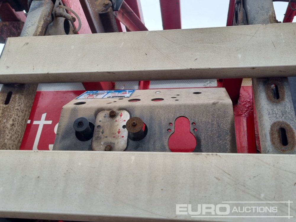 Полуприцеп бортовой/ Платформа SDC Tri Axle Sliding Skeletal Trailer (3 of): фото 48