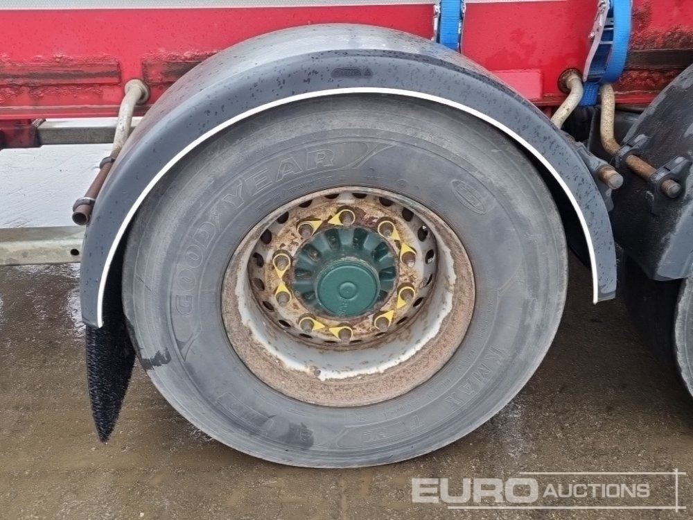 Полуприцеп бортовой/ Платформа SDC Tri Axle Sliding Skeletal Trailer (3 of): фото 12