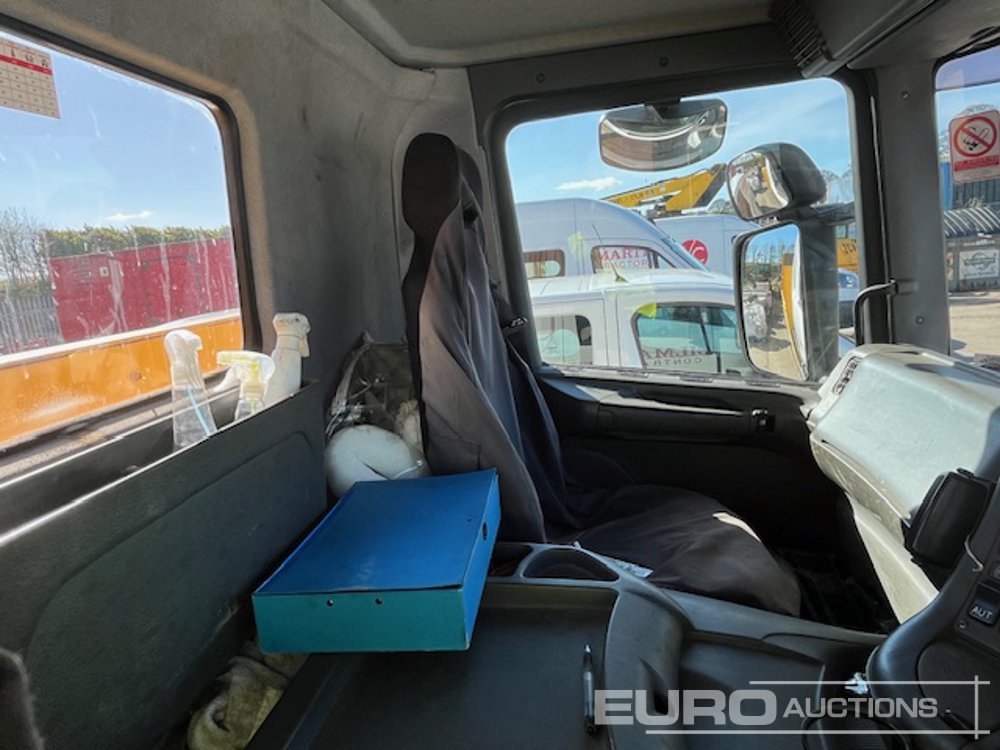 Грузовик бортовой/ Платформа для транспортировки тяжёлой техники Scania 94D 260: фото 20