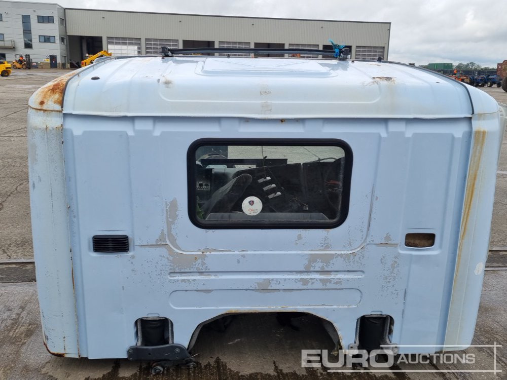 Scania Day Cab - Кабина для Грузовиков: фото 4 Scania Day Cab - Кабина для Грузовиков: фото 4