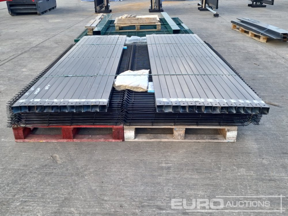 Security Fencing, 25 Panels 2.4mx2.2m, 5mm Mesh - c/w fixings (2 of) (Green & Black) - Строительное оборудование: фото 2 Security Fencing, 25 Panels 2.4mx2.2m, 5mm Mesh - c/w fixings (2 of) (Green & Black) - Строительное оборудование: фото 2