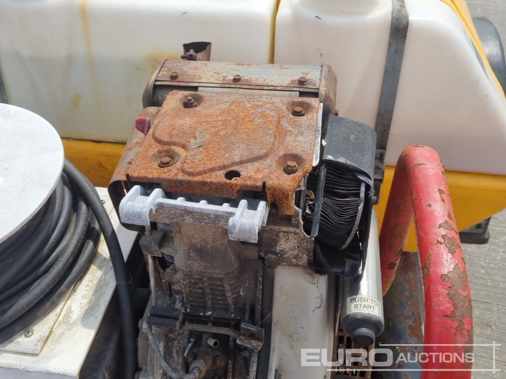 Мойка высокого давления Single Axle Plastic Water Bowser, Yanmar Pressure Washer: фото 15