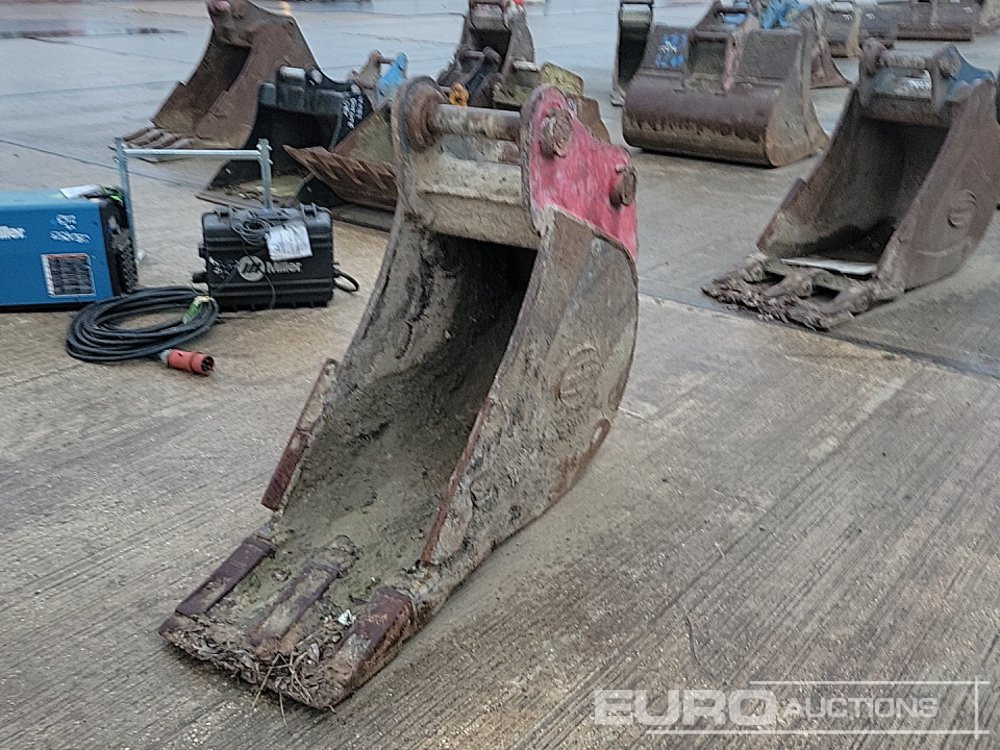 Strickland 18" Digging Bucket 65mm Pin to suit 13 Ton Excavator - Ковш: фото 1 Strickland 18" Digging Bucket 65mm Pin to suit 13 Ton Excavator - Ковш: фото 1
