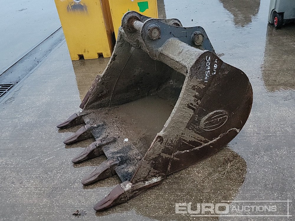 Strickland 48" Digging Bucket 65mm Pin to suit 13 Ton Excavator - Ковш: фото 1 Strickland 48" Digging Bucket 65mm Pin to suit 13 Ton Excavator - Ковш: фото 1