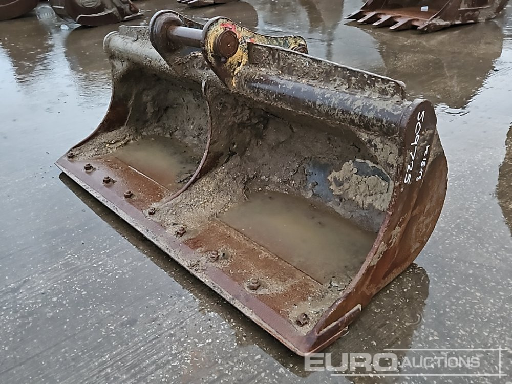 Strickland 72" Ditching Bucket 65mm Pin to suit 13 Ton Excavator - Ковш: фото 1 Strickland 72" Ditching Bucket 65mm Pin to suit 13 Ton Excavator - Ковш: фото 1