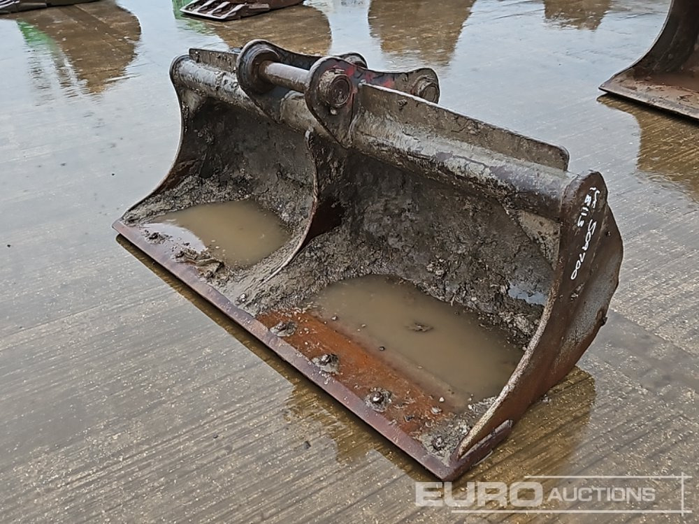 Strickland 72" Ditching Bucket 65mm Pin to suit 13 Ton Excavator - Ковш: фото 1 Strickland 72" Ditching Bucket 65mm Pin to suit 13 Ton Excavator - Ковш: фото 1