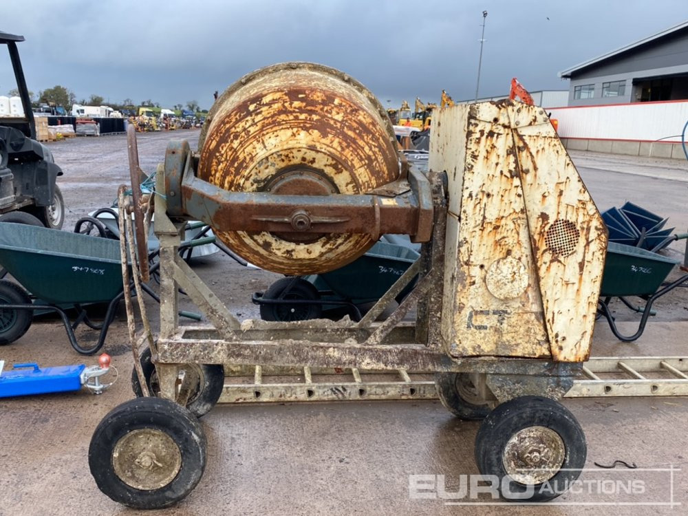 Terex Benford Cement Mixer, Hatz Engine (Spares) - Бетономешалка: фото 2 Terex Benford Cement Mixer, Hatz Engine (Spares) - Бетономешалка: фото 2