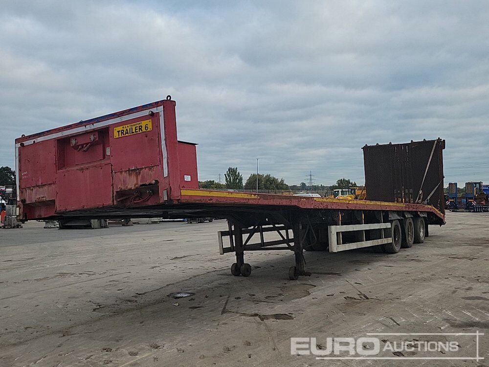 Tri Axle Low Loader Trailer, Winch, Hydraulic Ramp (Rear Axle Dragging) (Cannot Be Reconsigned) - Низкорамный полуприцеп: фото 1 Tri Axle Low Loader Trailer, Winch, Hydraulic Ramp (Rear Axle Dragging) (Cannot Be Reconsigned) - Низкорамный полуприцеп: фото 1