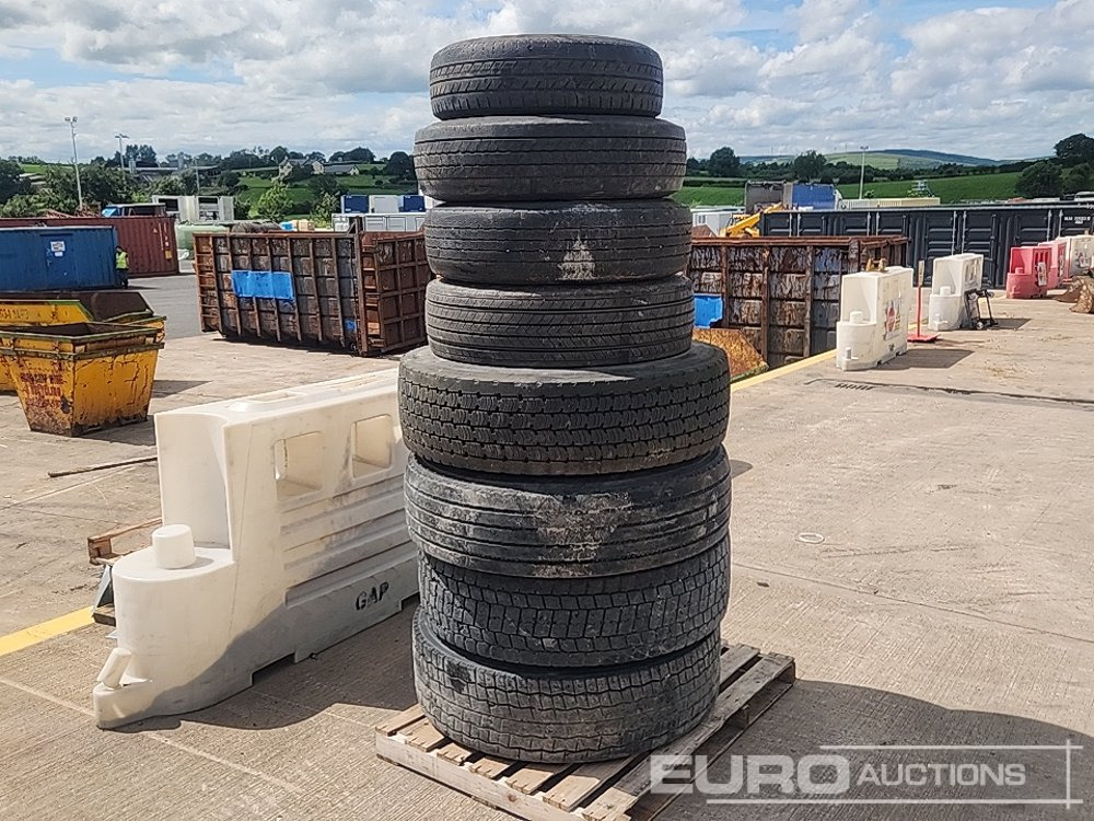 Tyre & Rim to suit Lorry/Trailer (8 of) - Шина: фото 4 Tyre & Rim to suit Lorry/Trailer (8 of) - Шина: фото 4