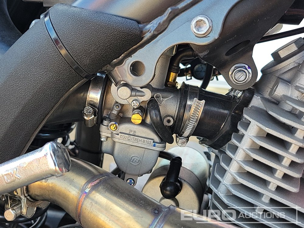 Мотоцикл Unused 2025 Apollo Storm 300cc Motorcross Bike, 21" Front, 18" Rear Tyres, Electric Start, Air Cooled, Hydraulic Suspension, Disc Brakes, Lighting Kit (UNASSEMBLED): фото 20 Мотоцикл Unused 2025 Apollo Storm 300cc Motorcross Bike, 21" Front, 18" Rear Tyres, Electric Start, Air Cooled, Hydraulic Suspension, Disc Brakes, Lighting Kit (UNASSEMBLED): фото 20