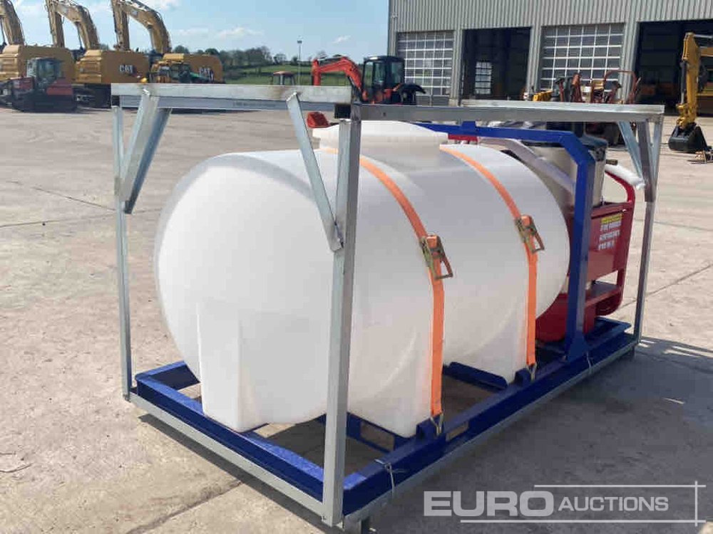 Unused 4000psi E/Start Hot Water Wash, 300 Litre Storage Tank, Skid Mounted, Forklift Lifting Points - Мойка высокого давления: фото 3 Unused 4000psi E/Start Hot Water Wash, 300 Litre Storage Tank, Skid Mounted, Forklift Lifting Points - Мойка высокого давления: фото 3