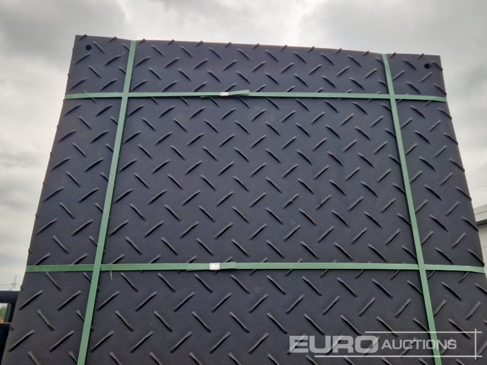 Строительное оборудование Unused 8' x 4' Plastic Ground Protection Mats (20 of): фото 11